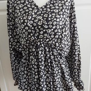 Top, lightweight silky feel, L/XL, floral print, long sleeve